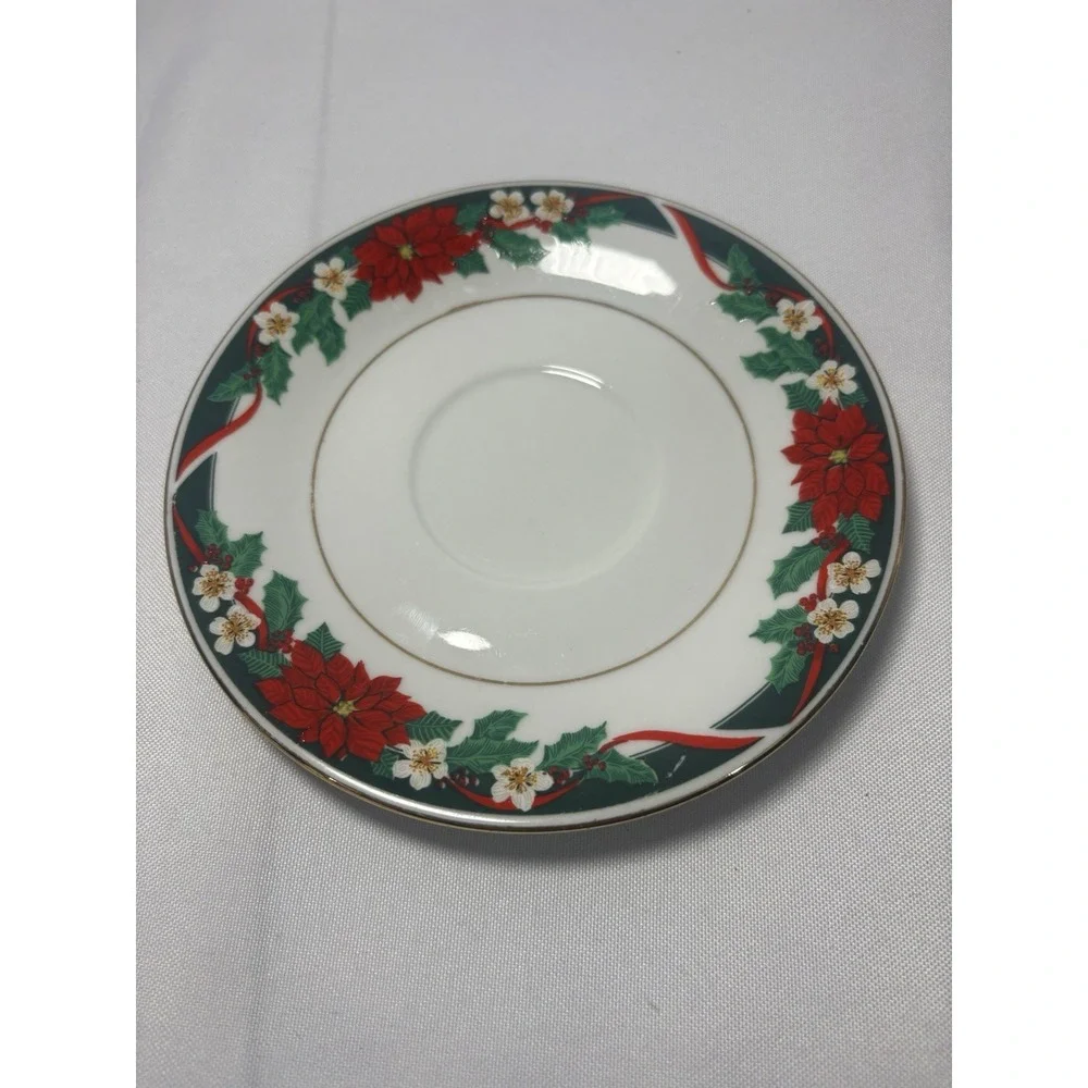 🎄Tienshan Fine China Deck the Halls Tea Cups and Saucers Set of‎ 3 Christmas